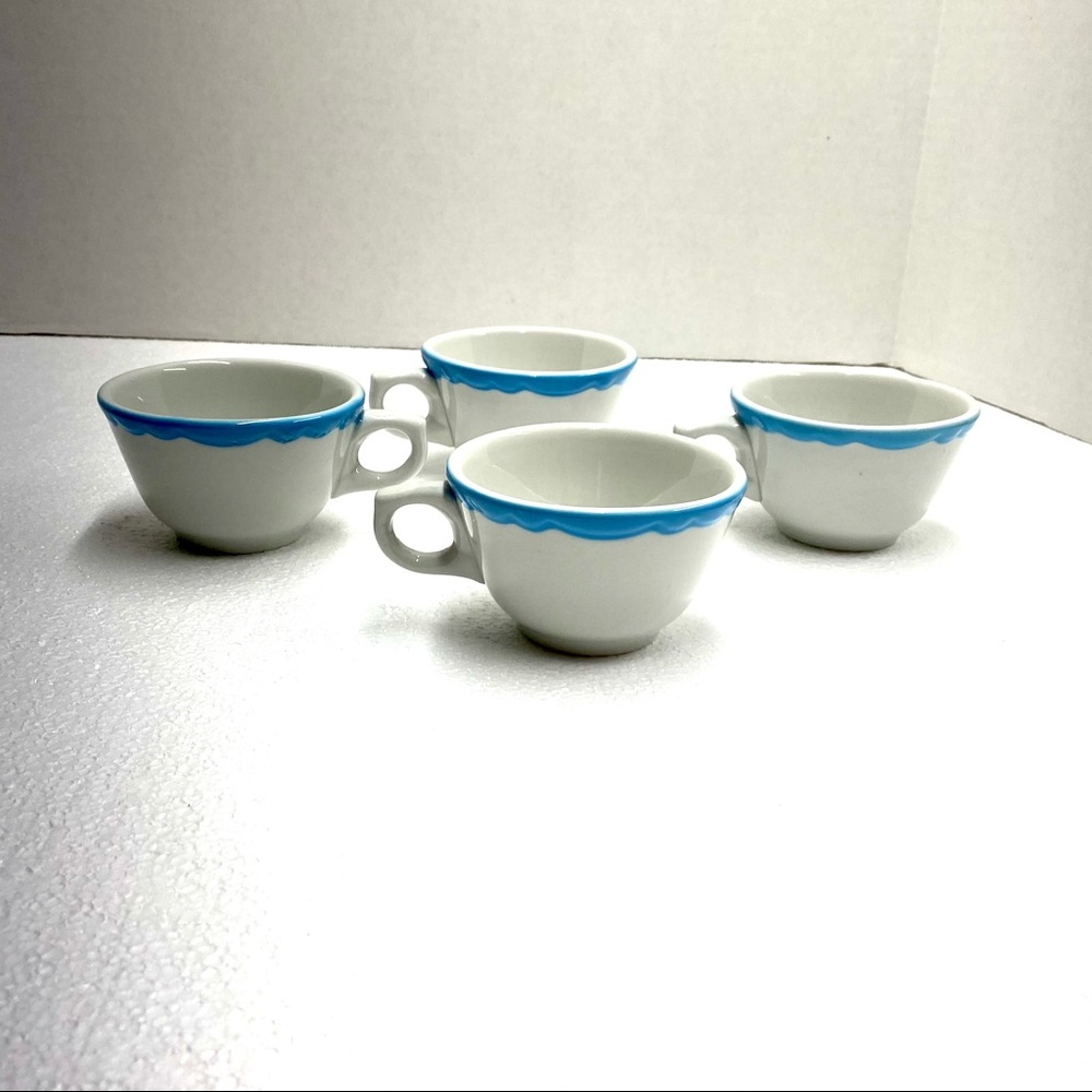 Vintage Sterling USA set of four coffee/teacups Marked with H-7 Restaurant Ware - Picture 2 of 9